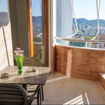 Priam Deluxe Apartment